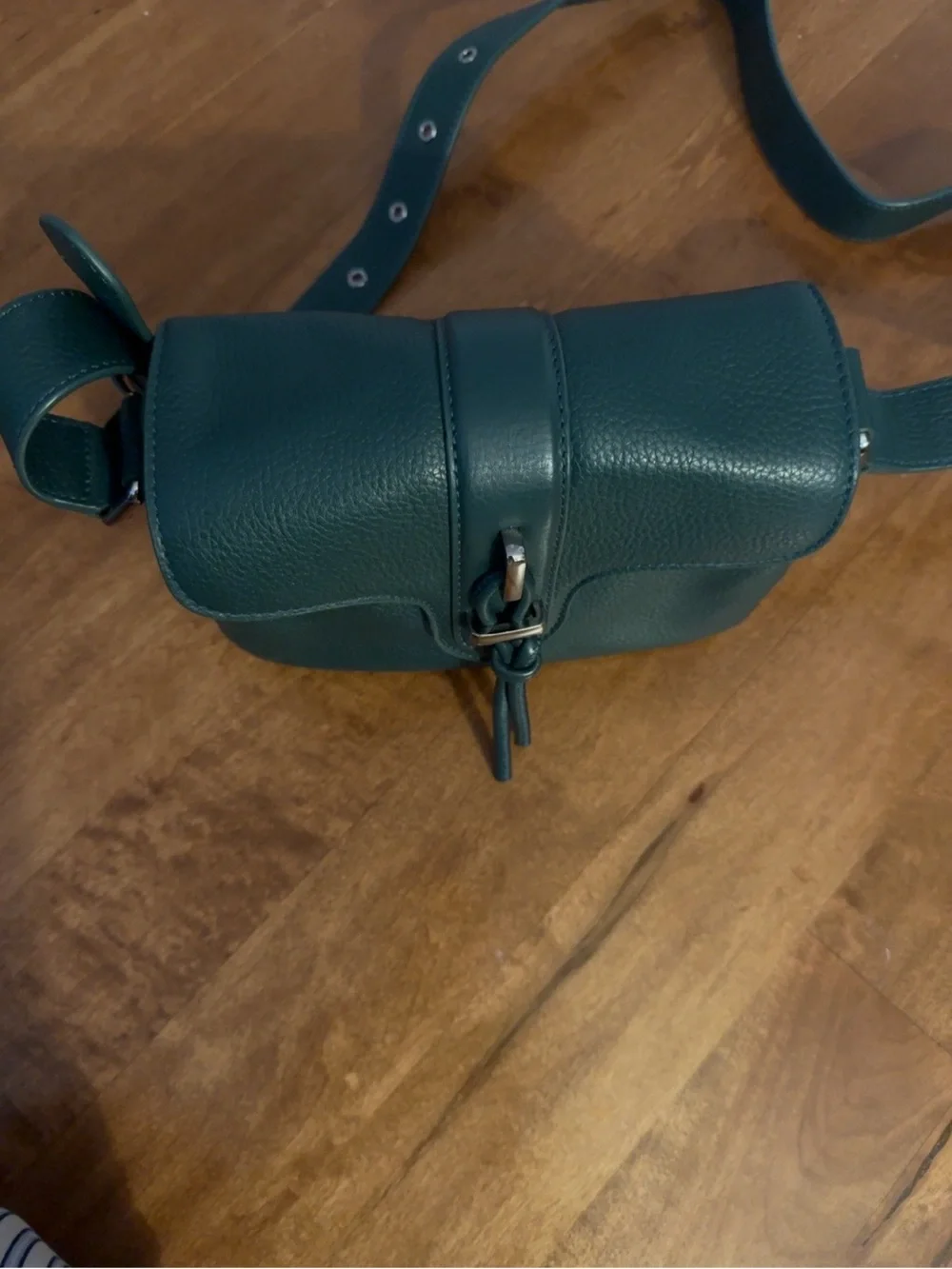 Vince Camuto Genuine Leather Crossbody Bag Dark Green NWOT